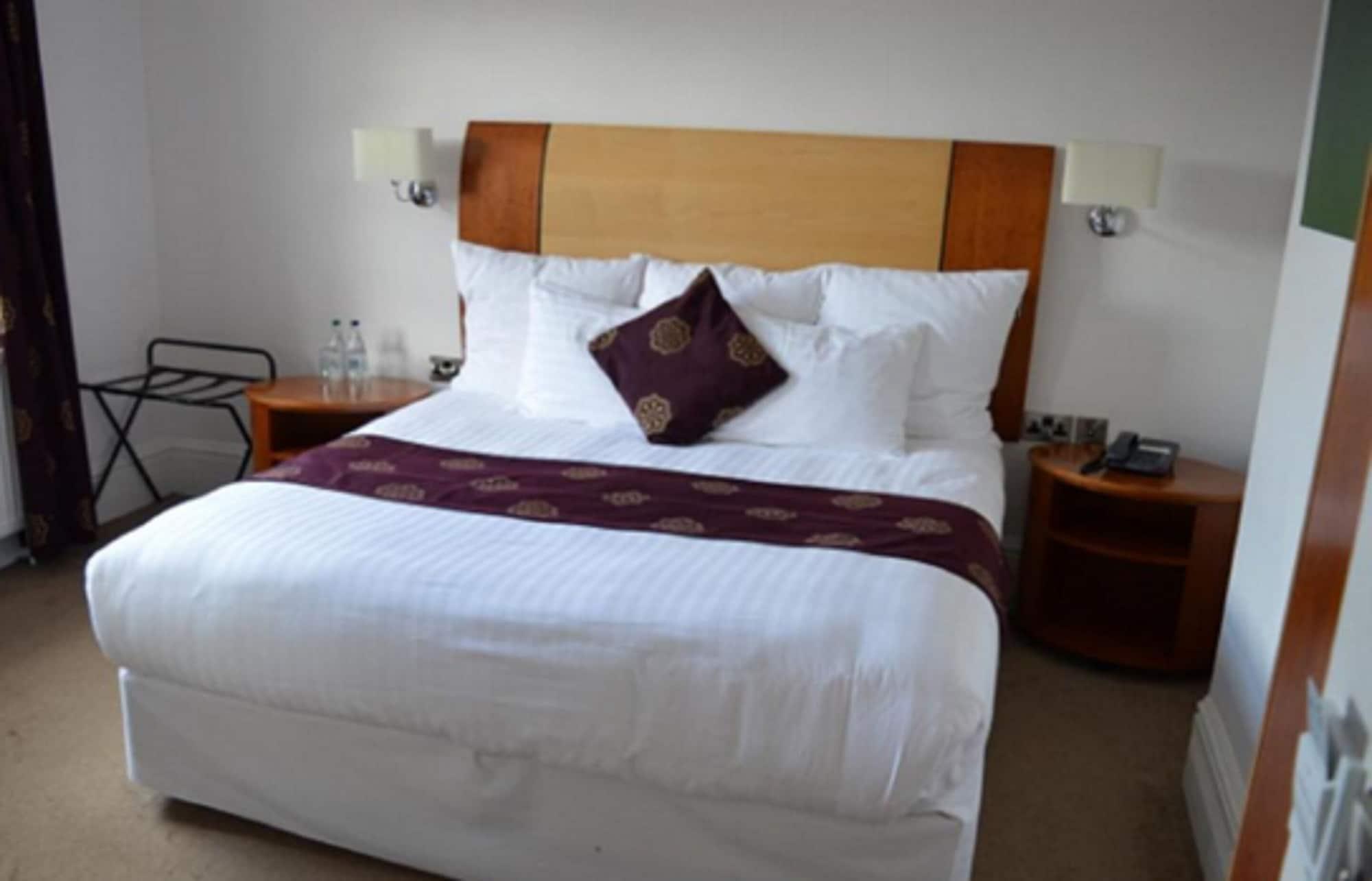 Cliff Hotel Great Yarmouth Bagian luar foto